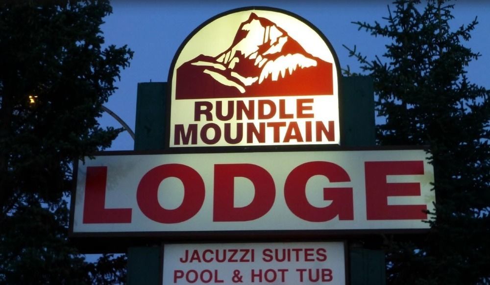 Rundle Mountain Lodge Canmore Exterior foto